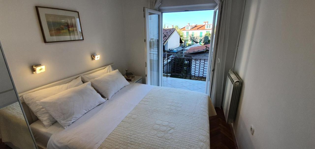 Apartman Klara Rovinj Bagian luar foto